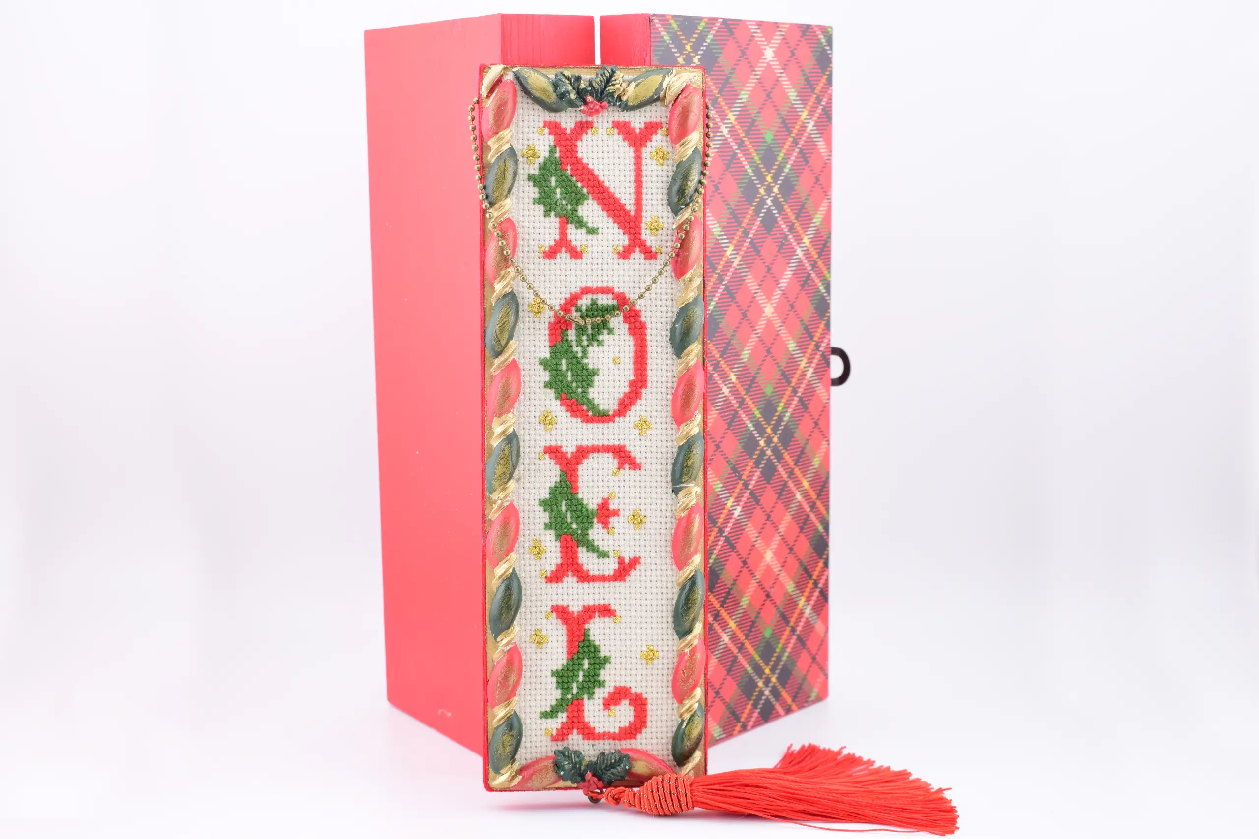 Caja de madera con adorno de punto de cruz 'Noël' - Imagen 3